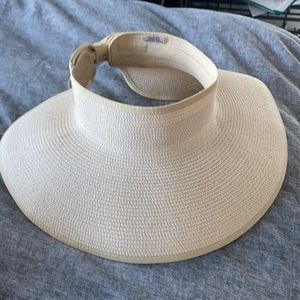 Large Brim Visor / straw sun hat. Packable